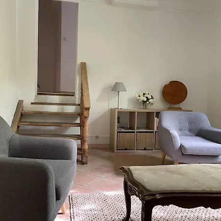 Jolie Maison De Apt
